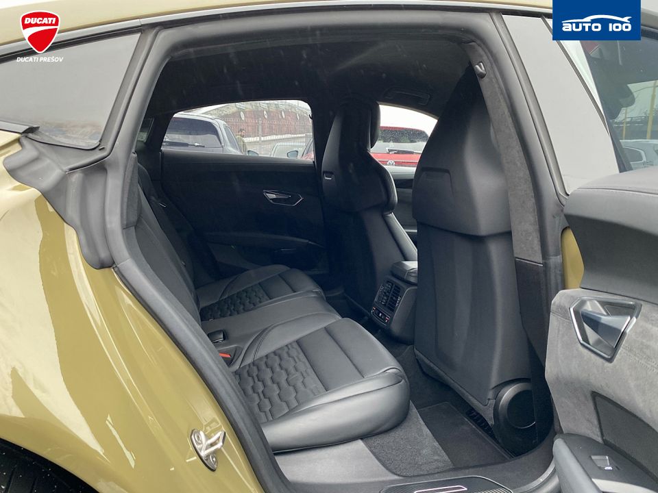 Audi RS e-tron GT quattro 440kW