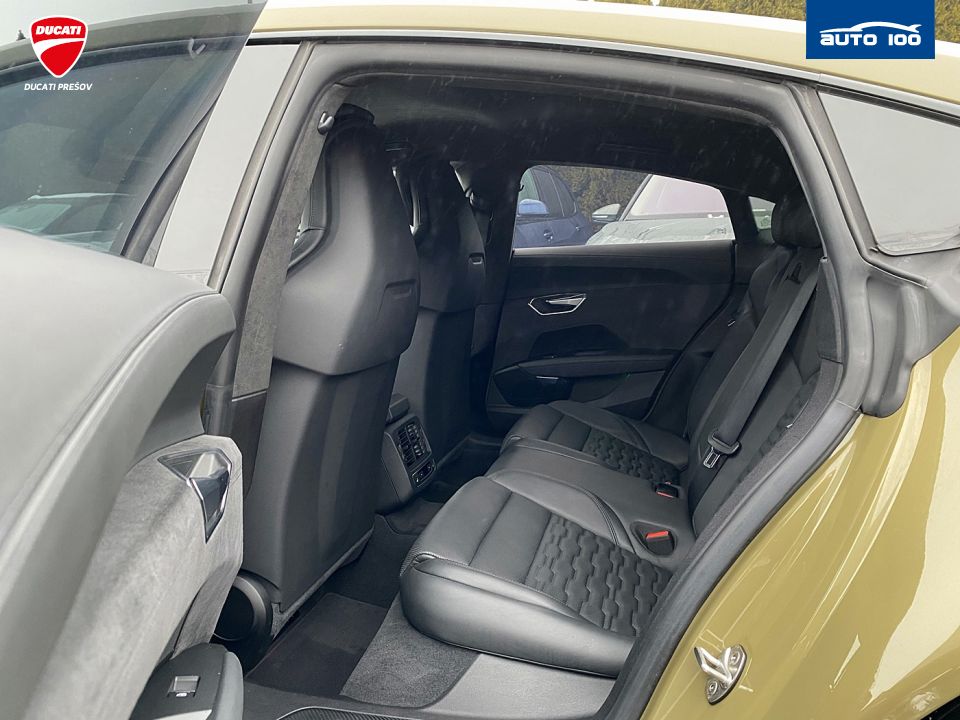 Audi RS e-tron GT quattro 440kW