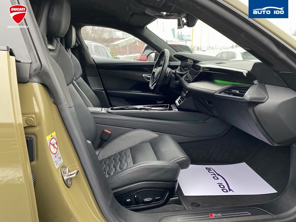 Audi RS e-tron GT quattro 440kW