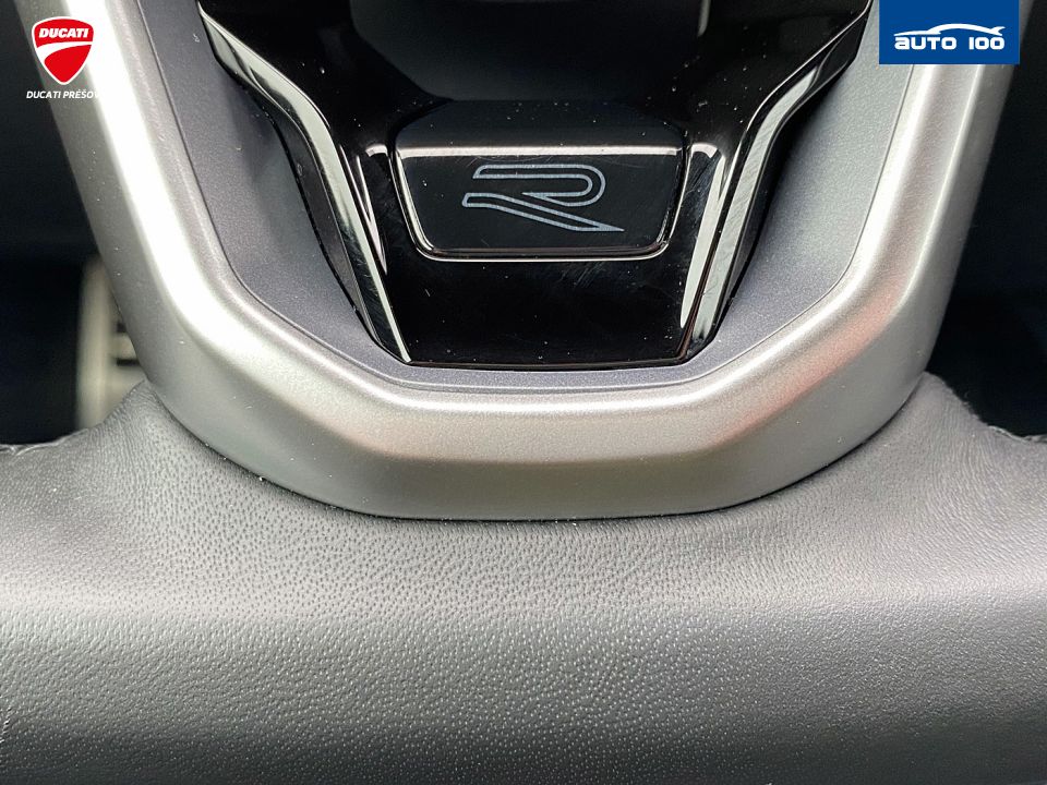 Volkswagen Passat R-Line 4Motion 2.0 TDI SCR 142kW