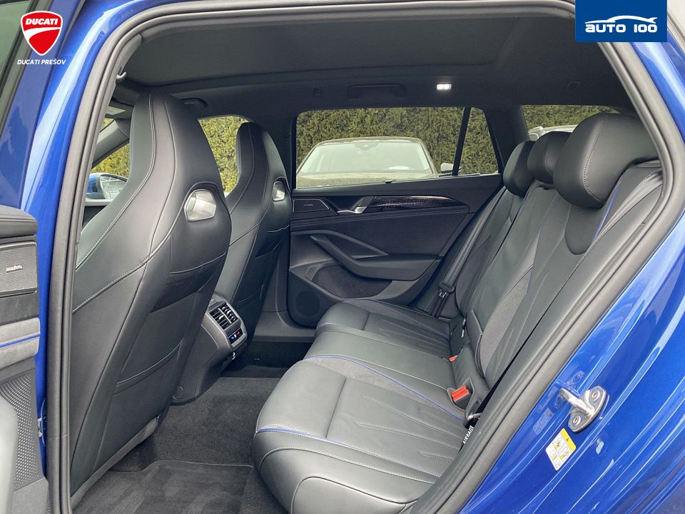 Volkswagen Passat R-Line 4Motion 2.0 TDI SCR 142kW