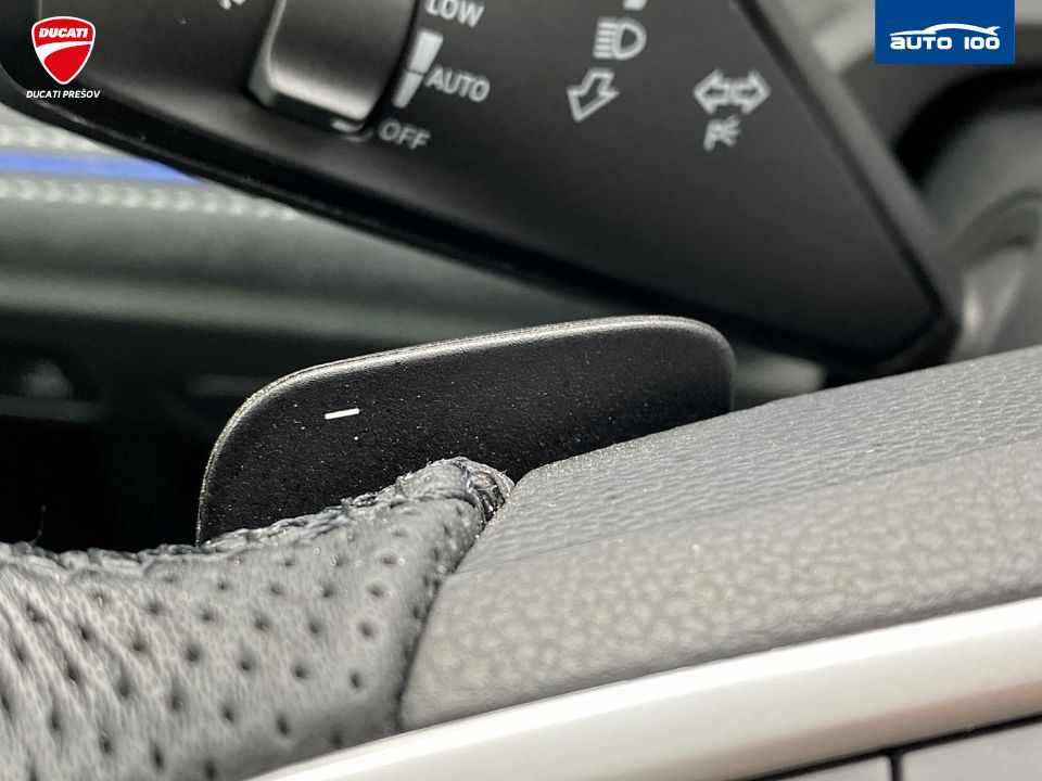 Volkswagen Passat R-Line 4Motion 2.0 TDI SCR 142kW