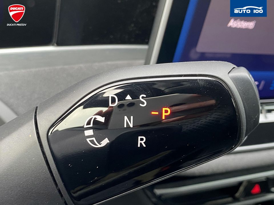 Volkswagen Passat R-Line 4Motion 2.0 TDI SCR 142kW