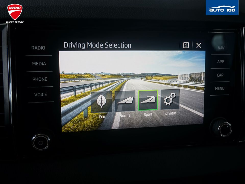Škoda Karoq Style 2.0 TDI 85kW DSG-7