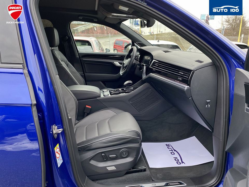 Volkswagen Touareg R-Line 4Motion 3.0 TDI SCR 210kW 8-speed Tiptronic