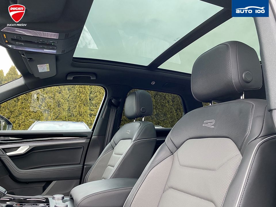 Volkswagen Touareg R-Line 4Motion 3.0 TDI SCR 210kW 8-speed Tiptronic