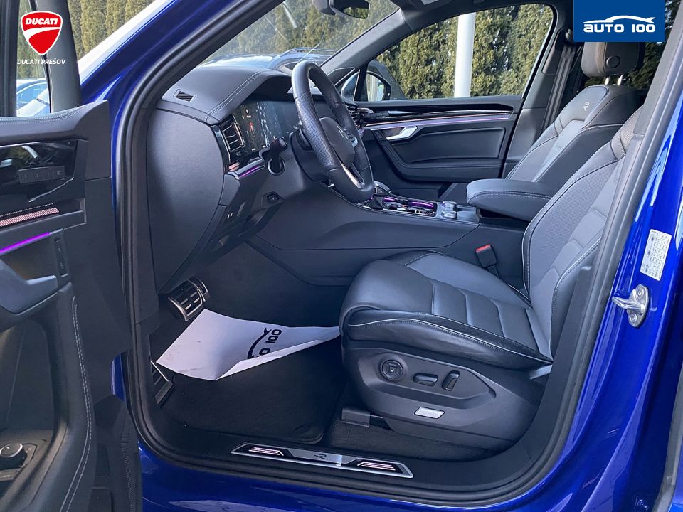 Volkswagen Touareg R-Line 4Motion 3.0 TDI SCR 210kW 8-speed Tiptronic