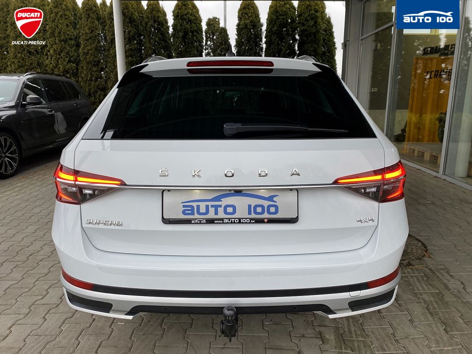 Škoda Superb Scout Estate 2.0 TDI 147kW DSG 7