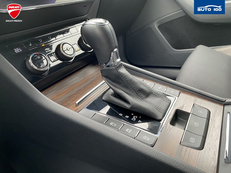 Škoda Superb Scout Estate 2.0 TDI 147kW DSG 7