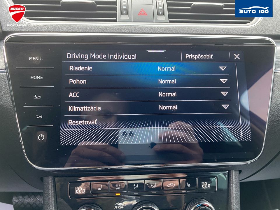 Škoda Superb Estate Style 2.0 TDI 110kW  DSG