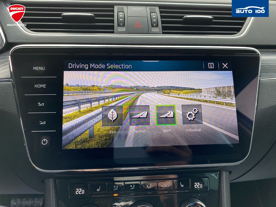 Škoda Superb Estate Style 2.0 TDI 110kW  DSG