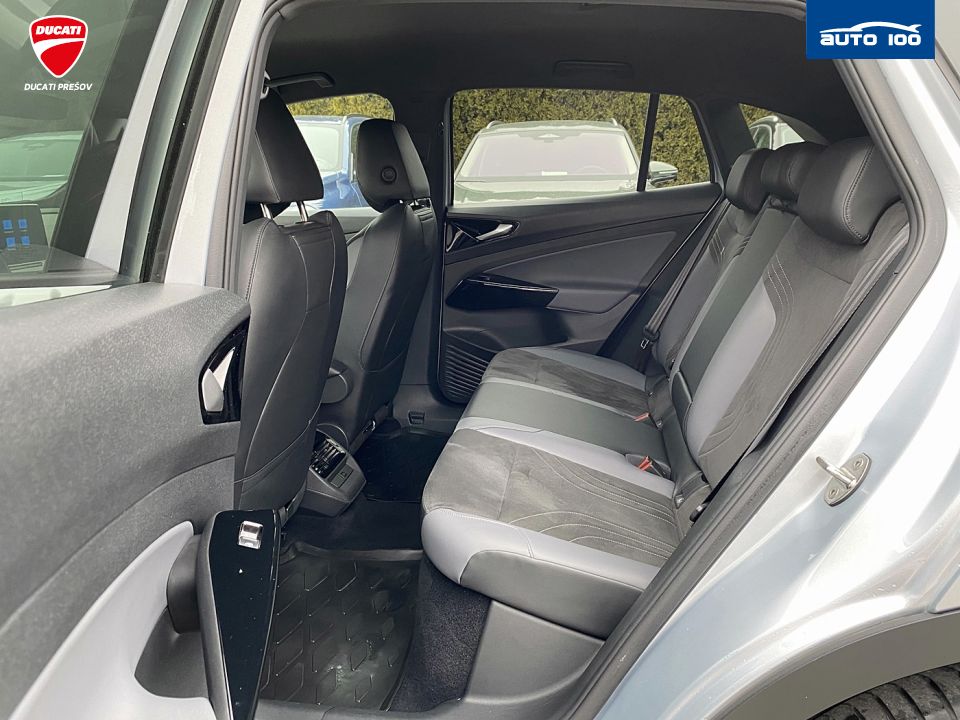 Volkswagen ID.4 PRO 128kW, 82 kWh.