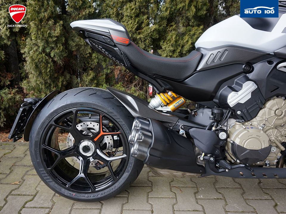 Ducati Diavel V4 RS