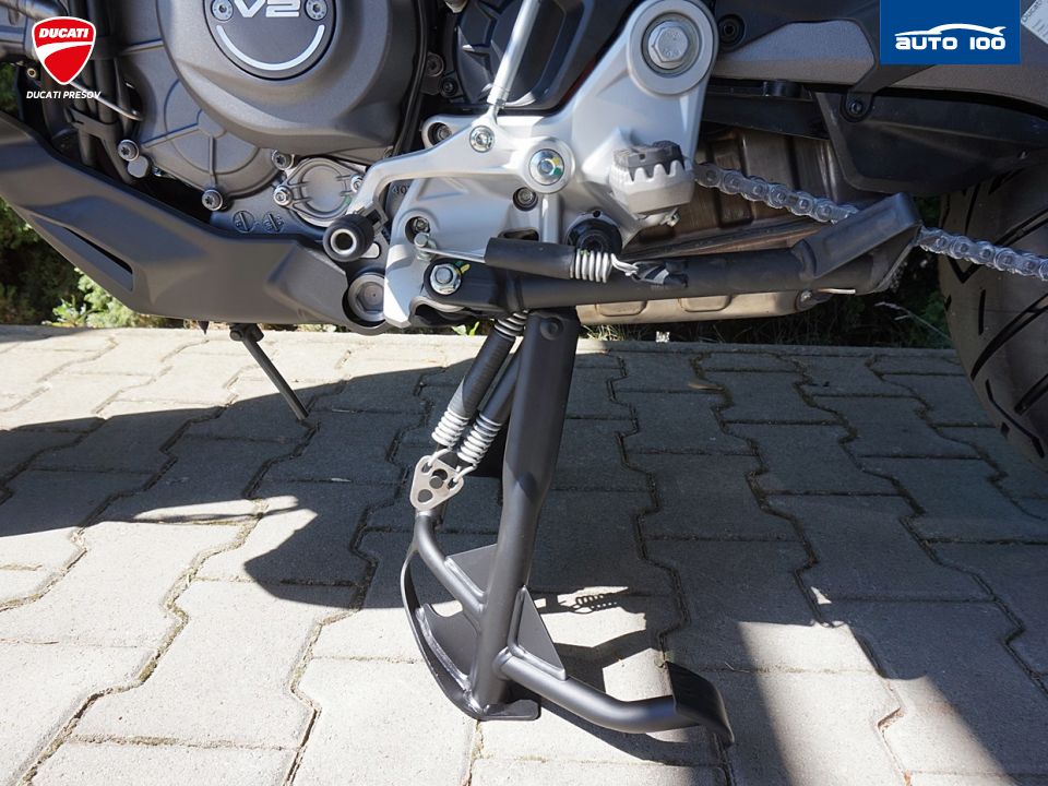 Ducati Multistrada V2S Travel