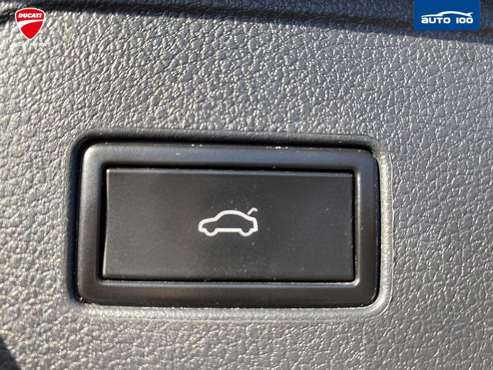 Volkswagen Passat Variant R-line 2.0 TDI 110kw MT6