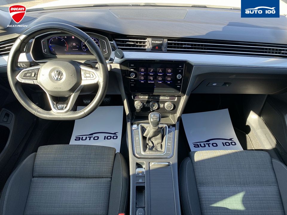 Volkswagen Passat Variant R-line 2.0 TDI 110kw MT6