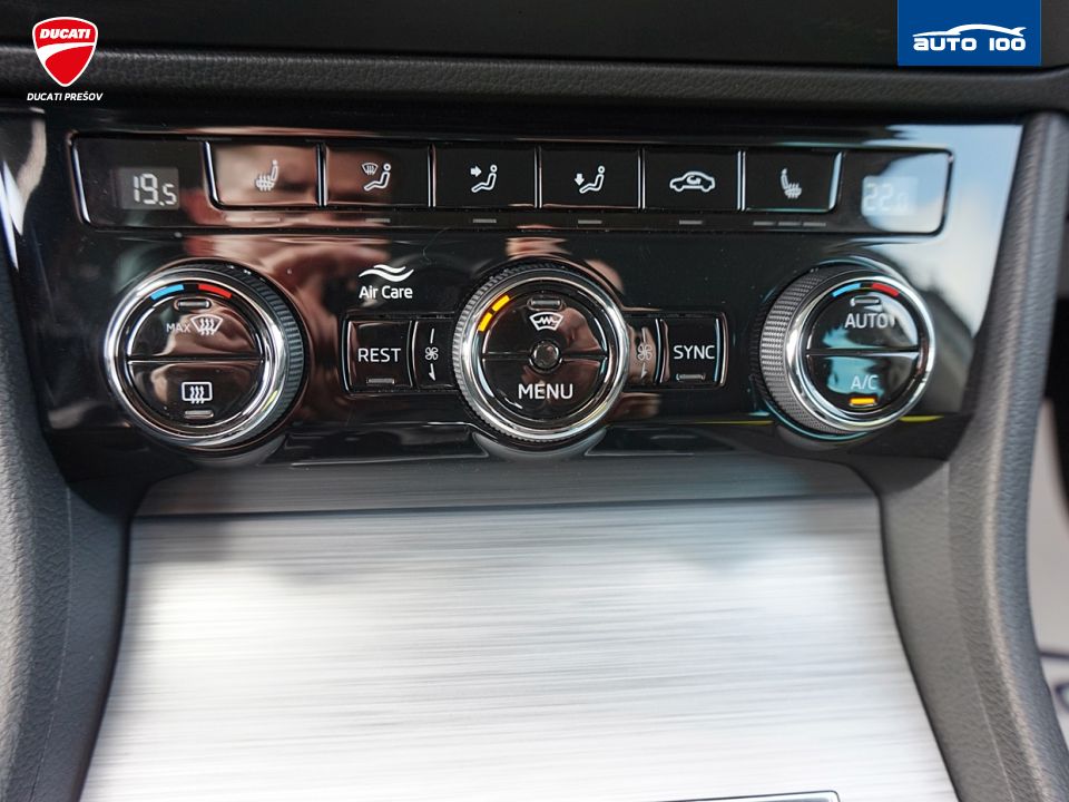 Škoda Superb Estate Ambition 2.0 TDI 110kW DSG-7