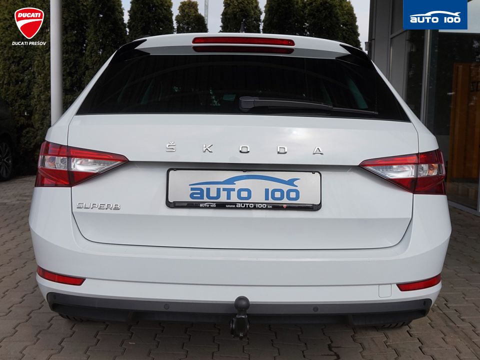 Škoda Superb Estate Ambition 2.0 TDI 110kW DSG-7