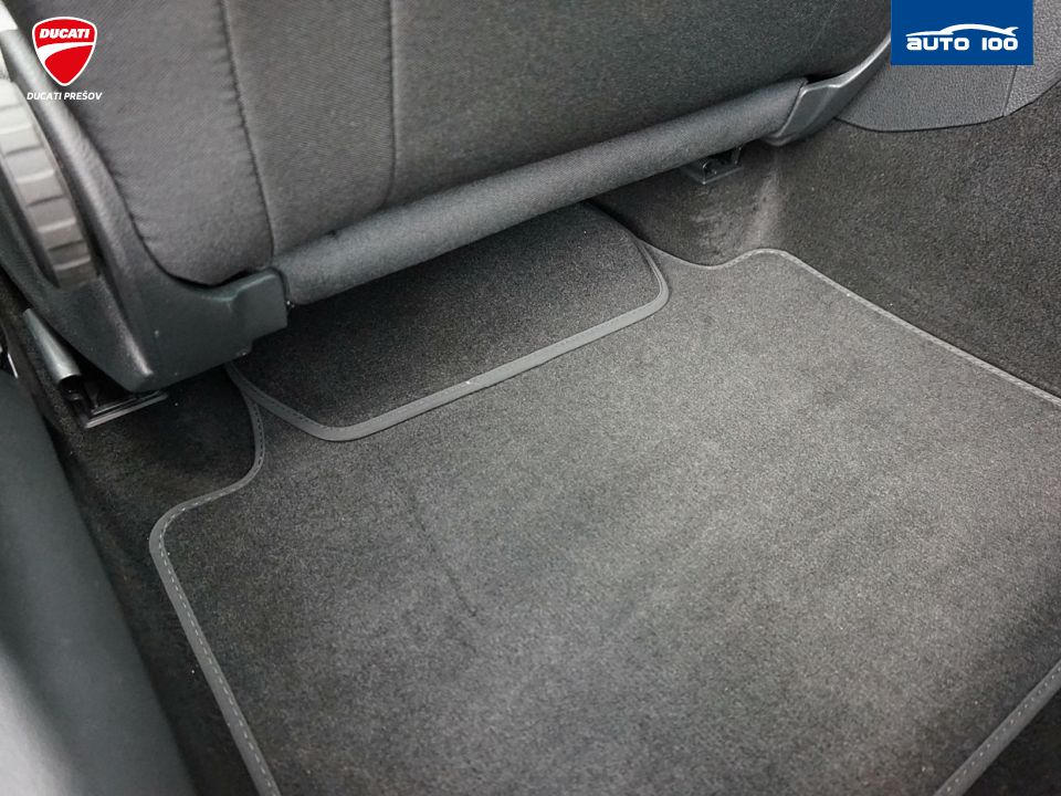 Škoda Superb Estate Ambition 2.0 TDI 110kW DSG-7