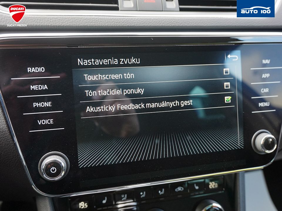 Škoda Superb Estate Ambition 2.0 TDI 110kW DSG-7