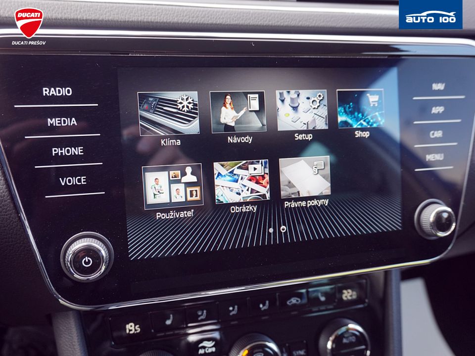 Škoda Superb Estate Ambition 2.0 TDI 110kW DSG-7