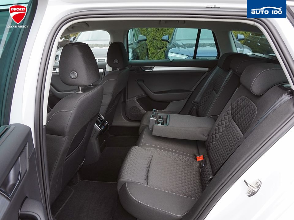 Škoda Superb Estate Ambition 2.0 TDI 110kW DSG-7