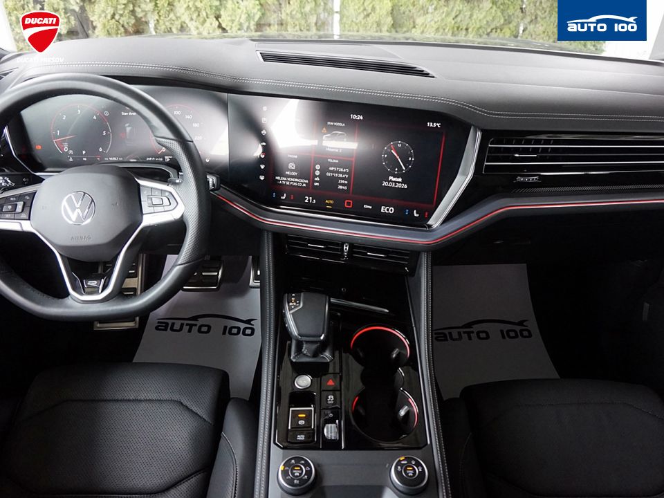 Volkswagen Touareg R-Line 4Motion 3.0 TDI SCR 170kW 8-speed Tiptronic