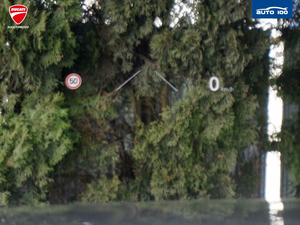 Volkswagen Touareg R-Line 4Motion 3.0 TDI SCR 170kW 8-speed Tiptronic