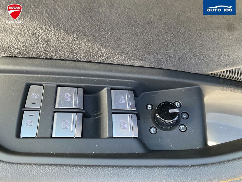 Audi E-tron Sportback S line quattro 55 300kW