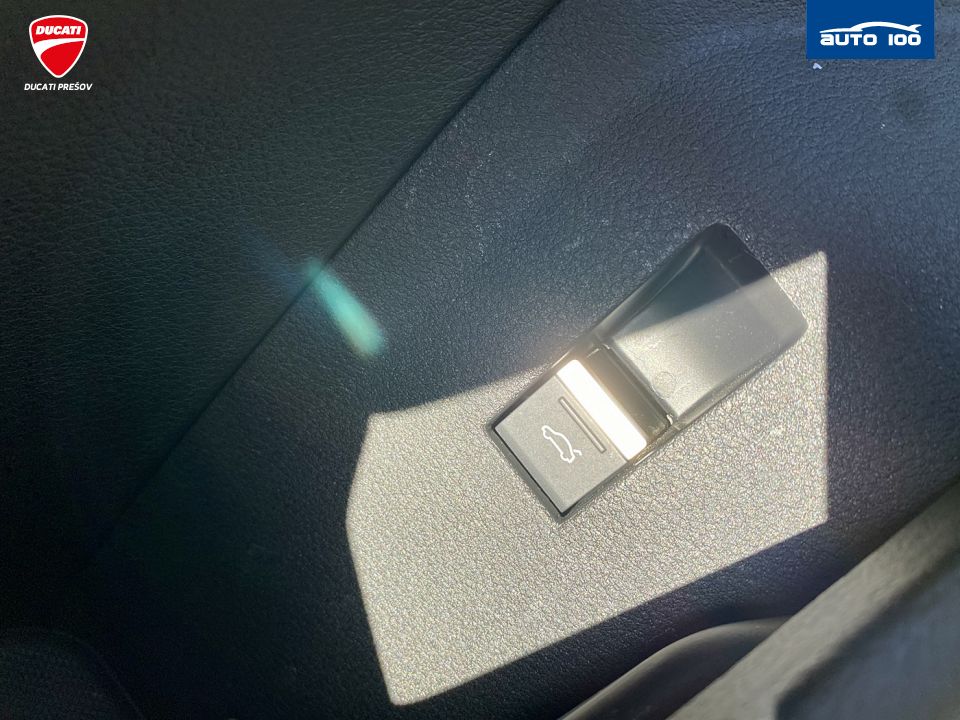 Audi E-tron Sportback S line quattro 55 300kW