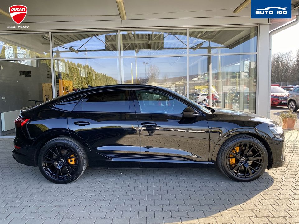 Audi E-tron Sportback S line quattro 55 300kW