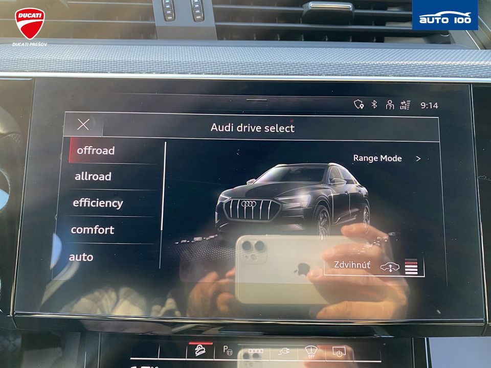 Audi E-tron Sportback S line quattro 55 300kW