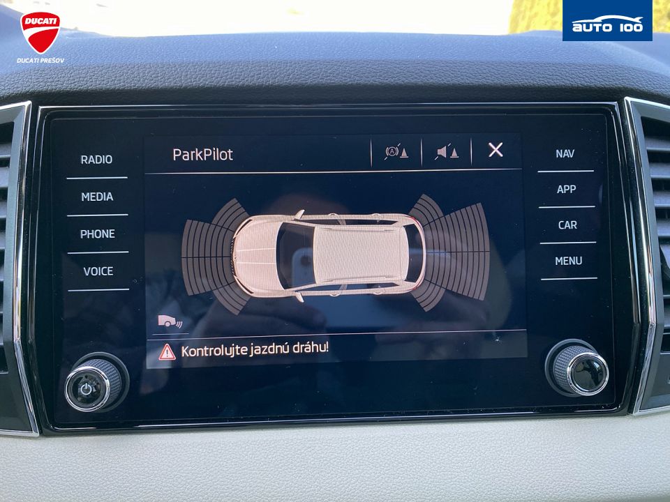 Škoda Karoq  2.0 TDI 110kW 4x4 6MT