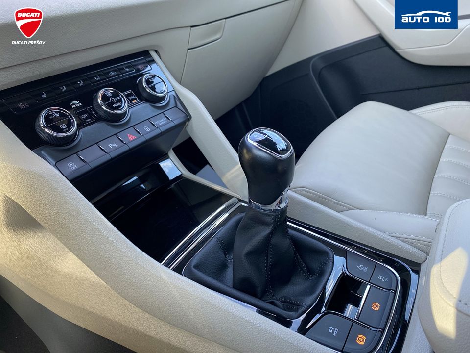 Škoda Karoq  2.0 TDI 110kW 4x4 6MT