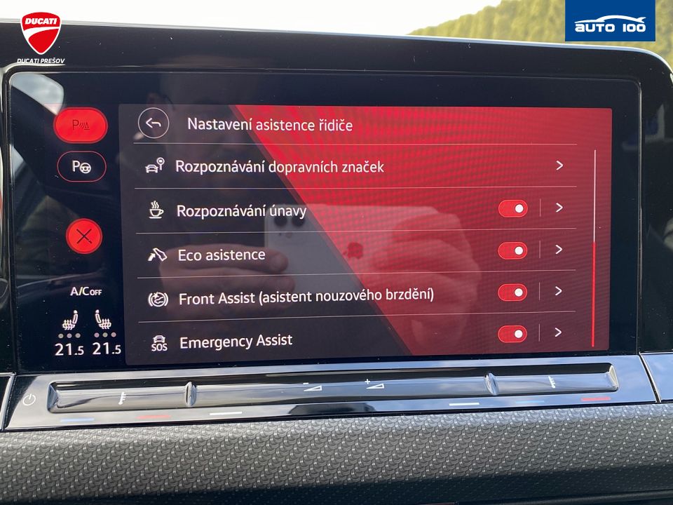 Volkswagen Golf Variant R-Line 2.0 TDI SCR 110kW 7-speed DSG