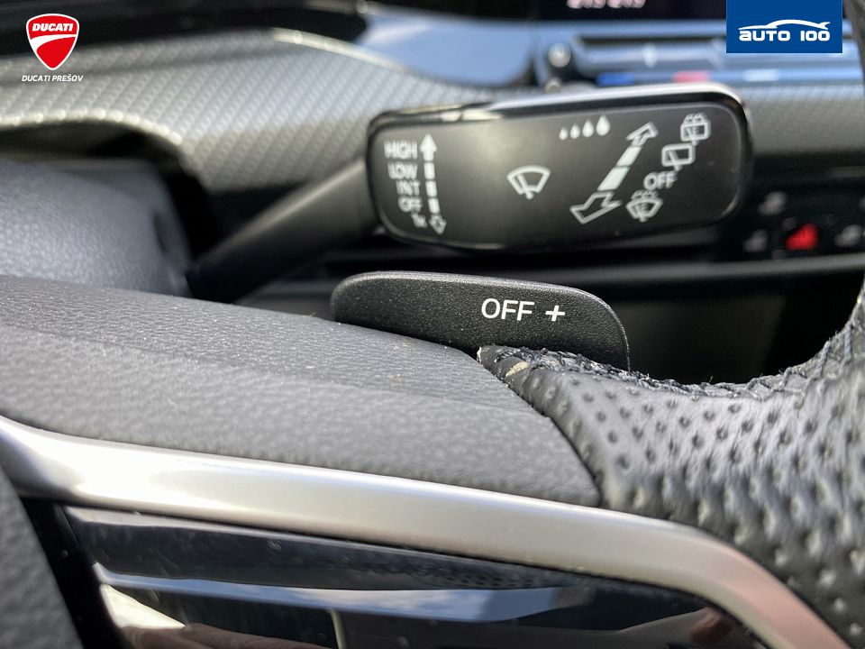 Volkswagen Golf Variant R-Line 2.0 TDI SCR 110kW 7-speed DSG