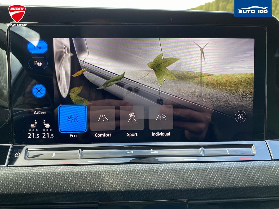 Volkswagen Golf Variant R-Line 2.0 TDI SCR 110kW 7-speed DSG