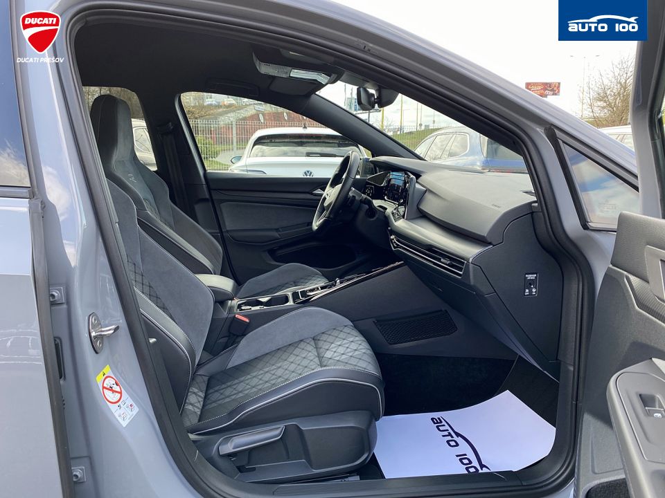 Volkswagen Golf Variant R-Line 2.0 TDI SCR 110kW 7-speed DSG