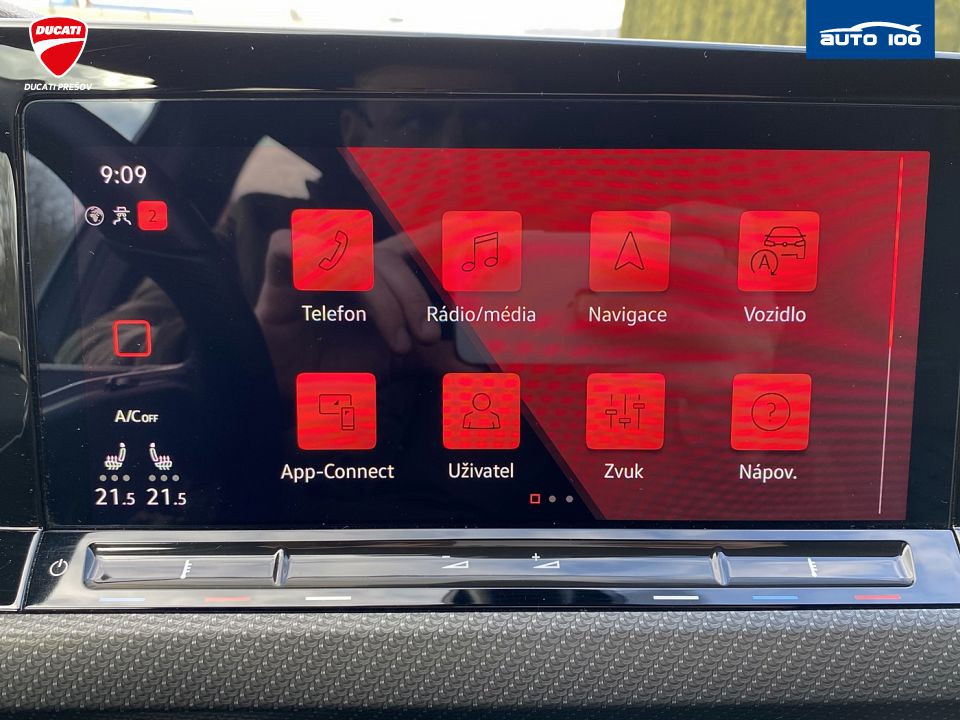 Volkswagen Golf Variant R-Line 2.0 TDI SCR 110kW 7-speed DSG