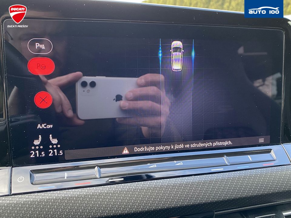 Volkswagen Golf Variant R-Line 2.0 TDI SCR 110kW 7-speed DSG