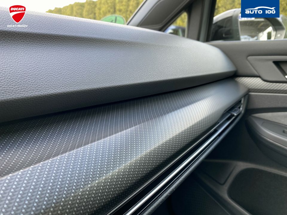 Volkswagen Golf Variant R-Line 2.0 TDI SCR 110kW 7-speed DSG