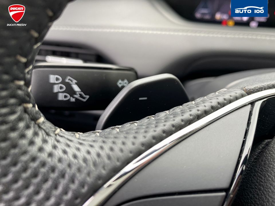 Škoda Enyaq RS 4x4 220 KW