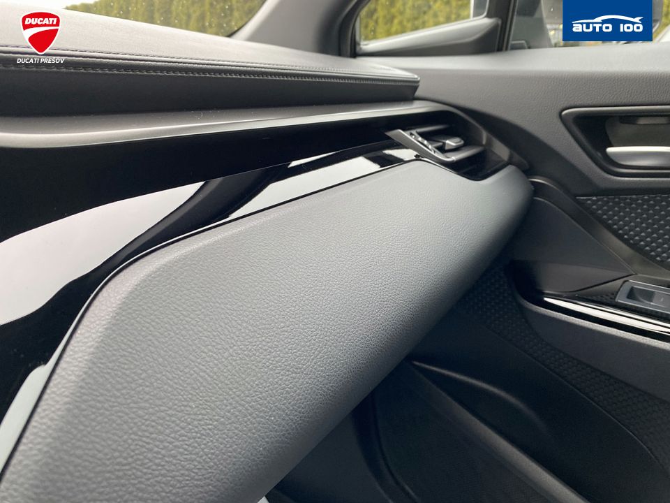 Toyota CH-R 1.8i Hybrid