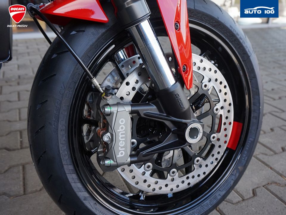 Ducati Monster 896