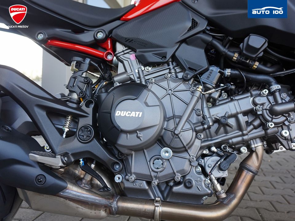 Ducati Monster 896