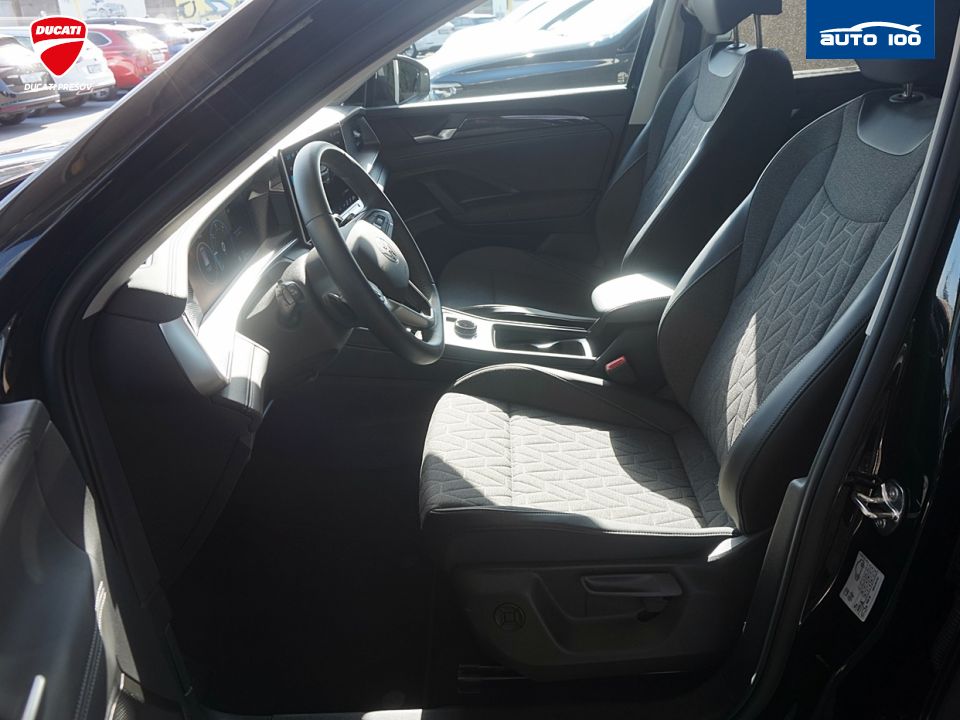 Volkswagen Tayron Life 2.0 TDI SCR 4MOTION 142 kW