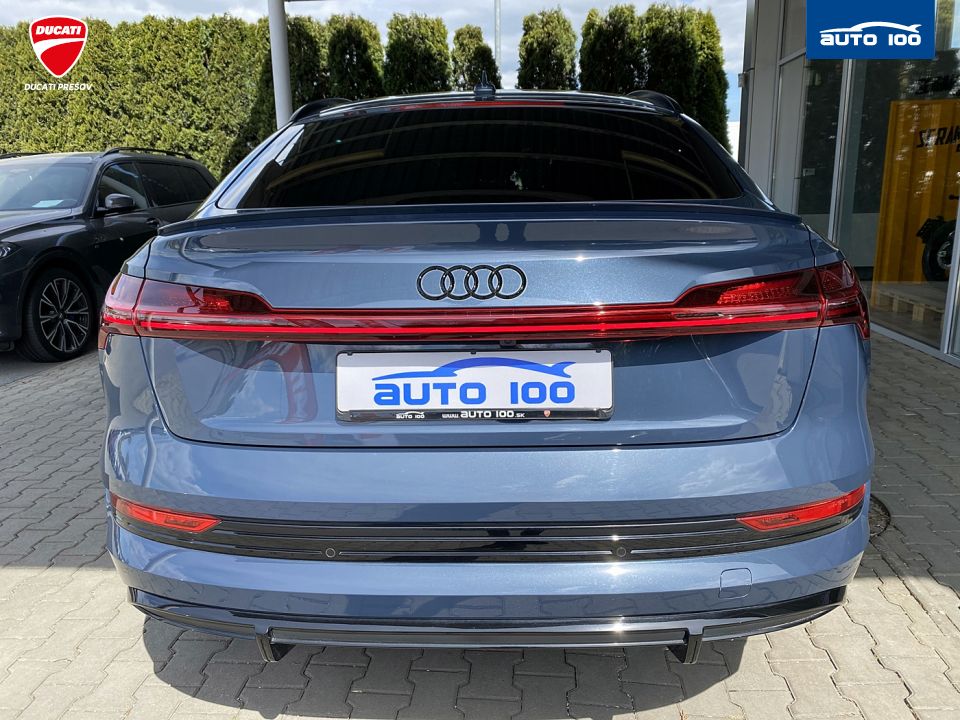 Audi e-tron Sportback S line 230kW quattro 50
