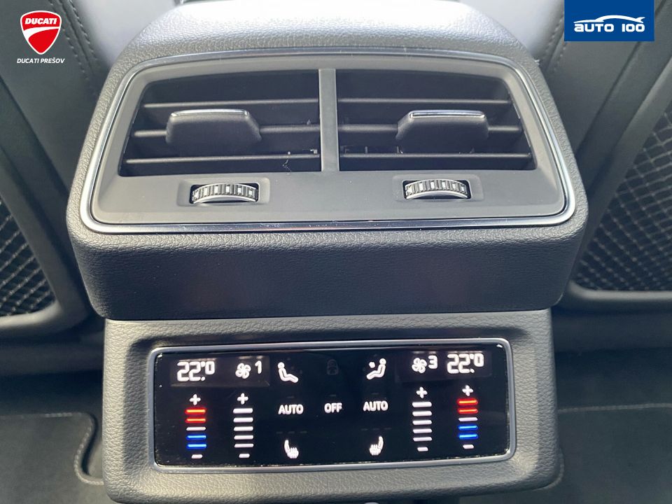 Audi e-tron Sportback S line 230kW quattro 50