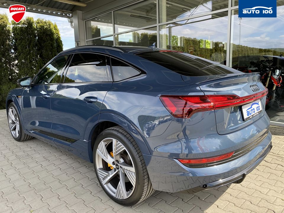 Audi e-tron Sportback S line 230kW quattro 50