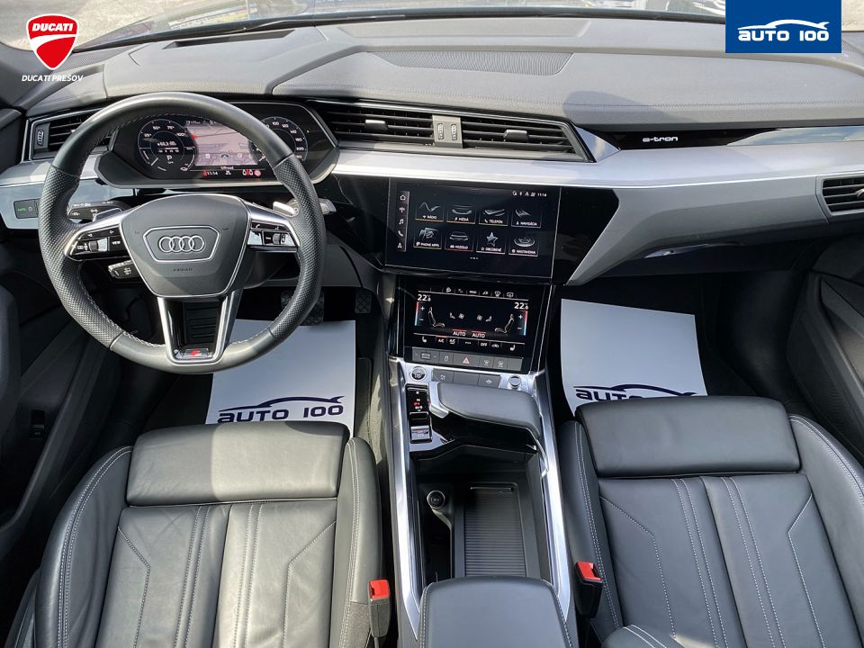 Audi e-tron Sportback S line 230kW quattro 50